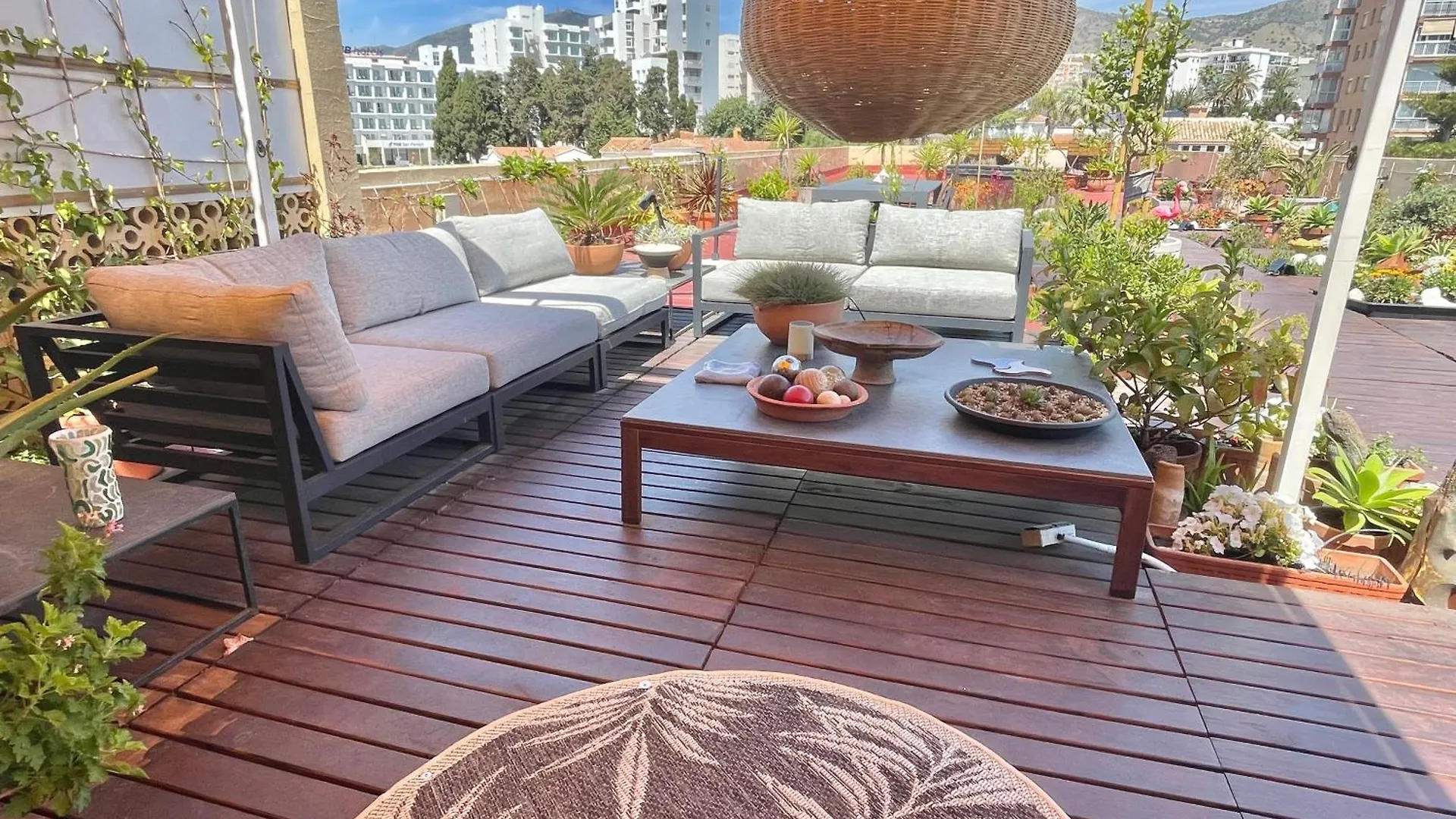Daire Luxury Rental Benalmadena - 550 M2 Penthouse - Jacuzzi, Golf & Beach